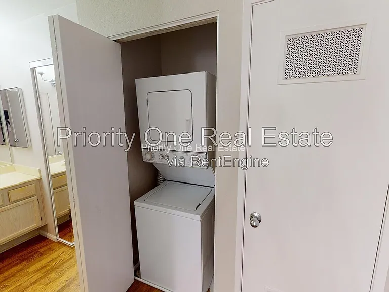 669 Diamond Way #234 — Photo 13