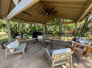 1544 Oakridge Ct W, Azle, TX 76020