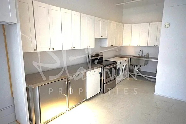 Rented by Platinum Properties | media 2