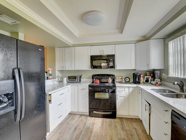 15711 Loch Maree Ln #4702 — Photo 9