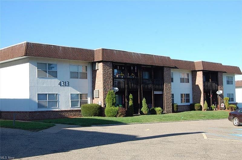 1st image of 4313 Earl Dr #B7