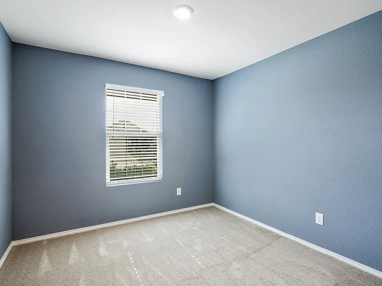 417 Sweetshade Ln — Photo 12