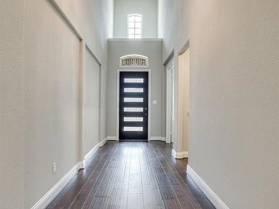 2nd image of 6305 Culverdale Ln