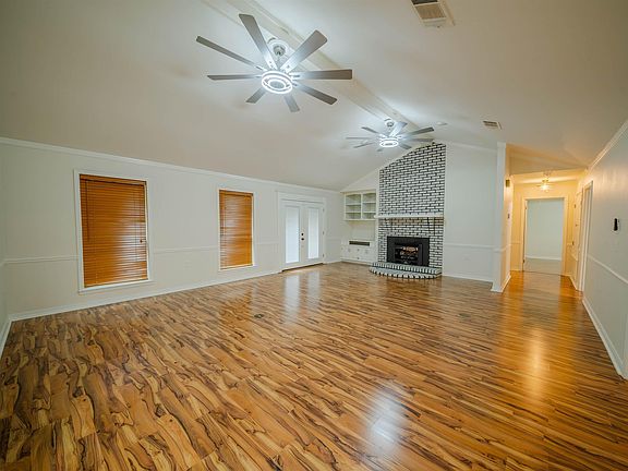 5th image of 1265 Hollow Hills Dr