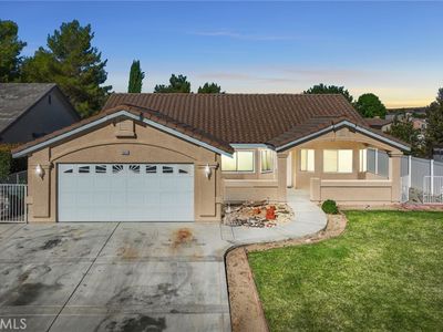 26632 Silver Lakes Pkwy, Helendale, CA, 92342