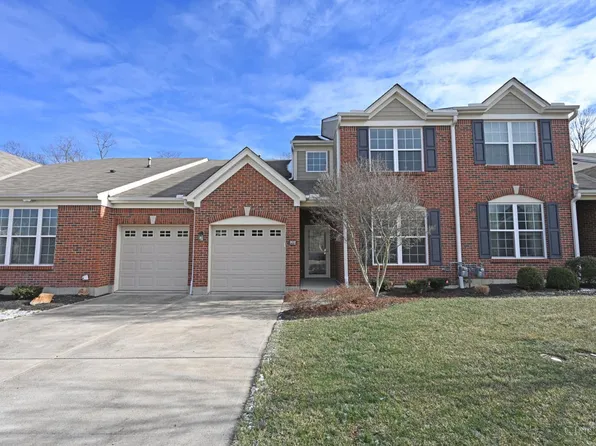302 Turtle Creek Dr, Loveland, OH 45140