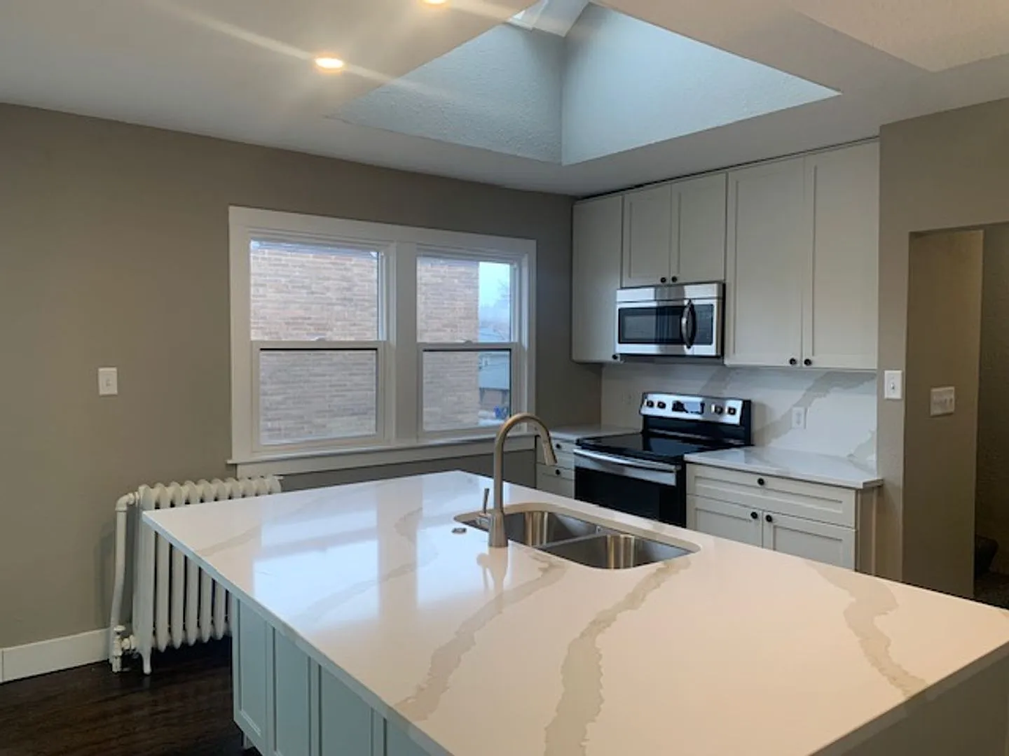 1769 Grand Ave — Photo 3