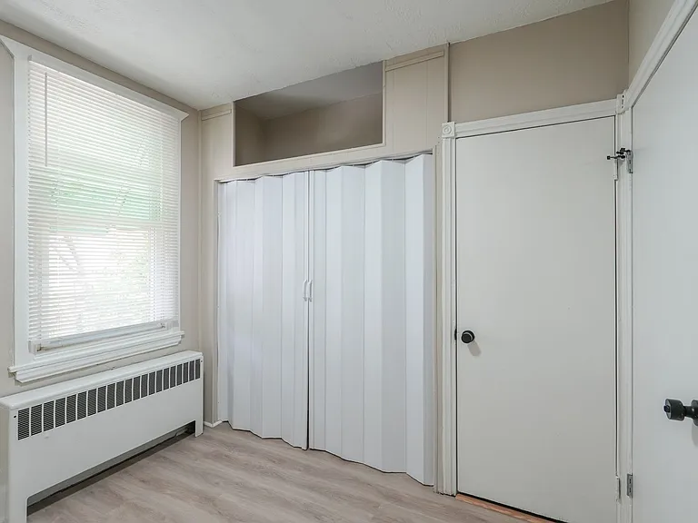 2109 S 67th St — Photo 20