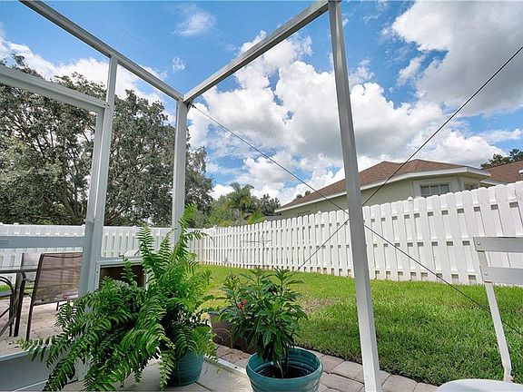2nd image of 6419 Fetterbush Ln