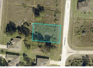 1040 Capetown Ave, Lehigh Acres, FL 33974