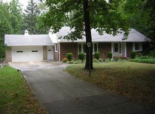 1200 Old Rockside Rd, Parma, OH 44134