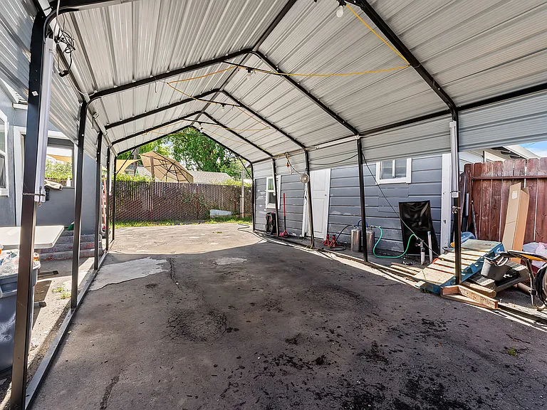 1205 Grand Ave — Photo 18