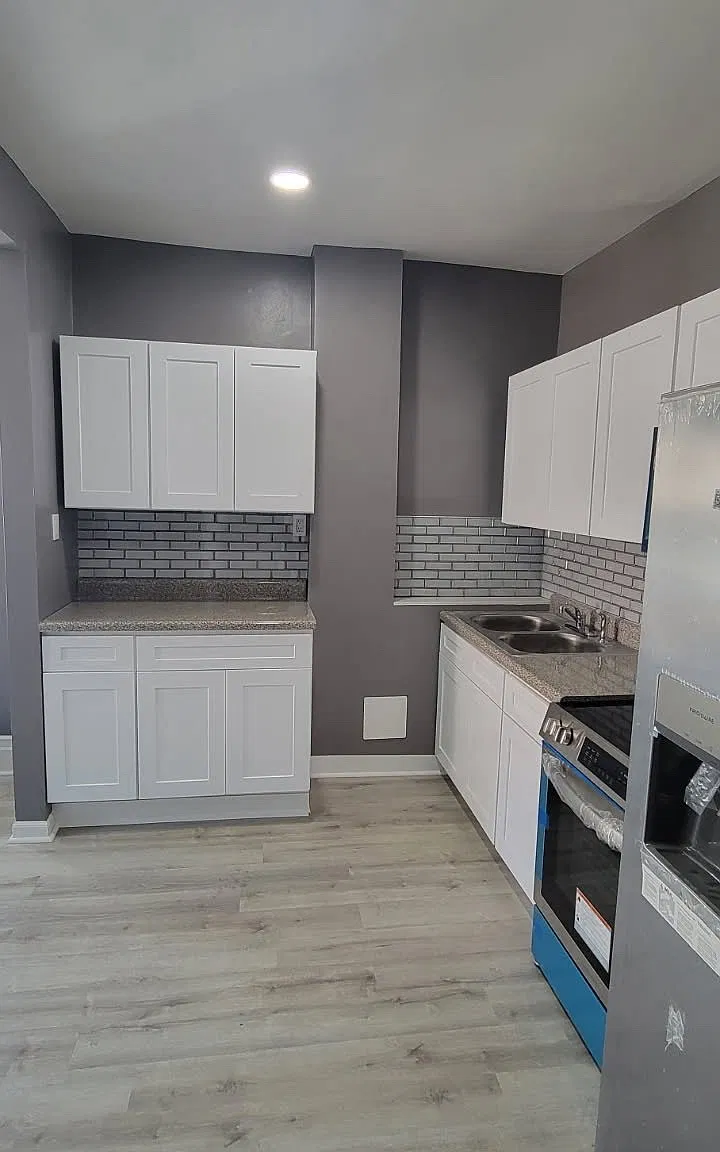 3 bed, $2,800 — Photo 2
