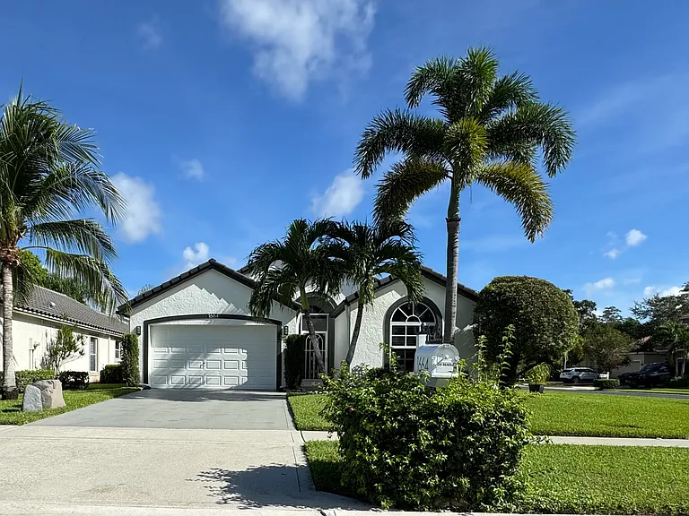 1664 Oak Berry Cir — Photo 3