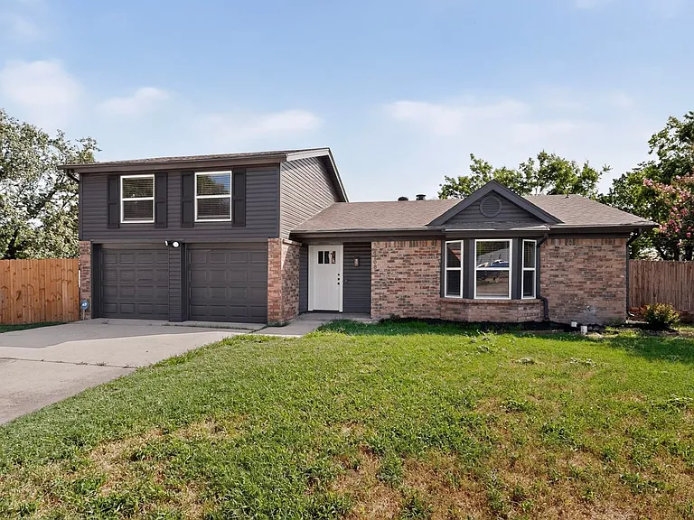 6708 Johnnie Ct — Photo 5