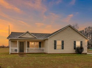 665 Holly Springs Rd, Lyman, SC 29365
