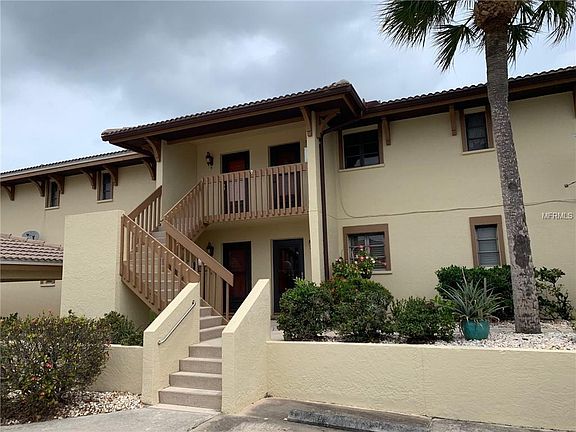 2nd image of 208 Lewis Cir APT 5A