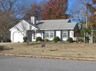713 Lawrence Dr, Virginia Beach, VA 23462