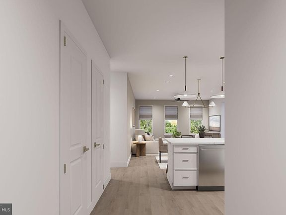 5th image of 9475B Sprague Ave #7