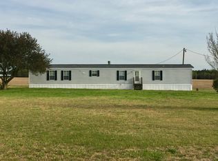 639 Cypress Creek Rd, Richlands, NC 28574