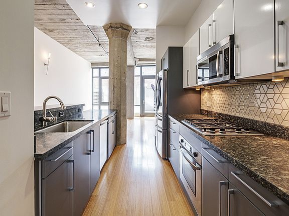 3rd image of 1 S Park St APT 208