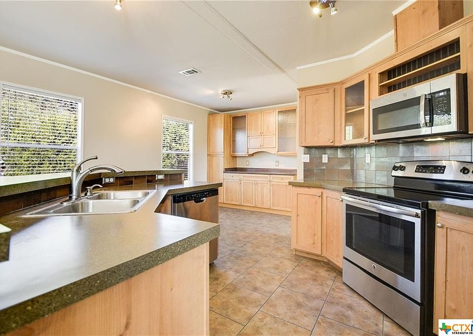 1st image of 1167 Cypress Dr