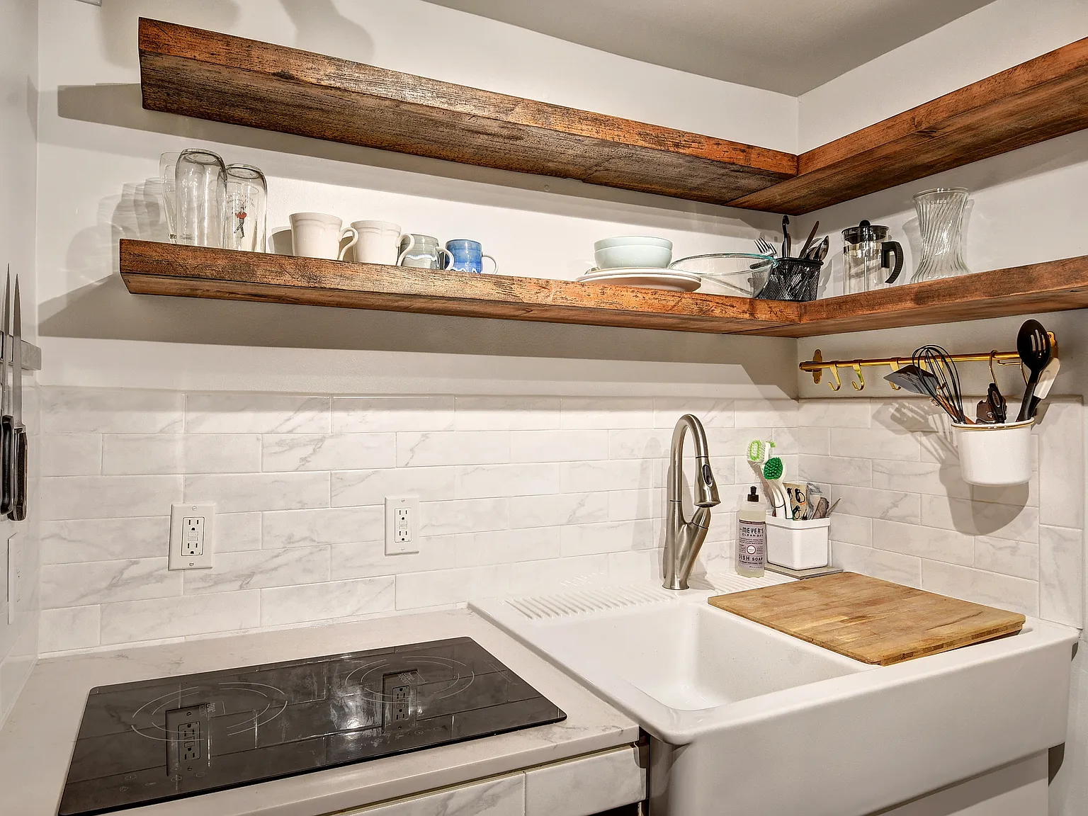 Studio, 369 sqft, $2,000 — Photo 4