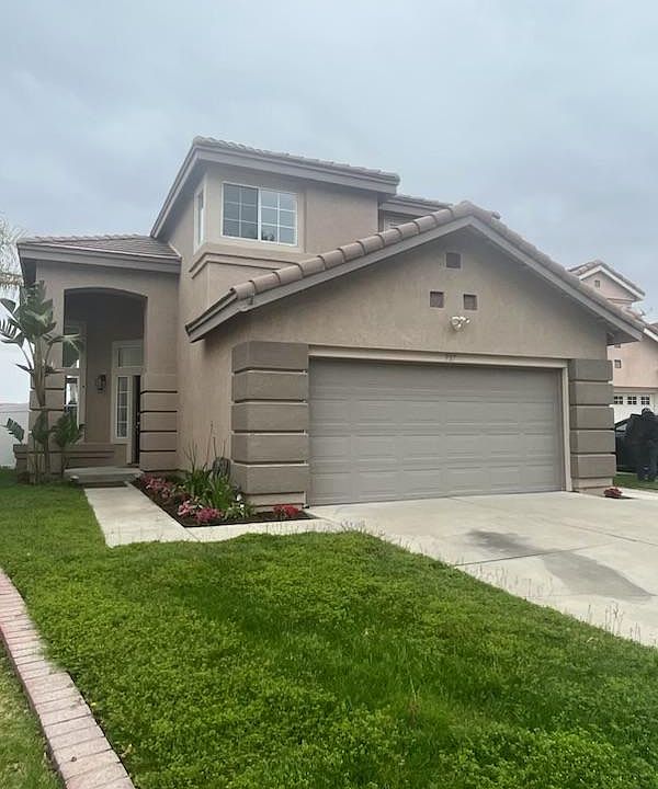1st image of 937 S Emanuele Cir