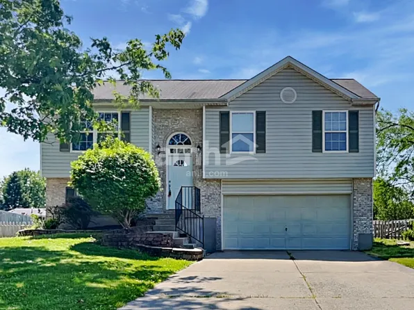 2565 Chateaugay Ct, Burlington, KY 41005