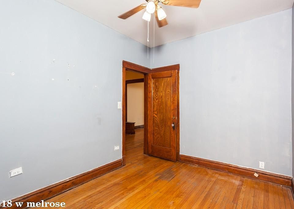 1st image of 1518 W Melrose St #1317