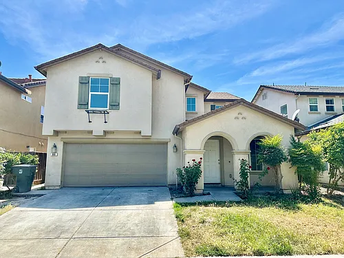 866 Papaya St Photo 1