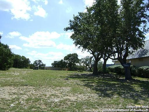 3rd image of 30 Avalon Park