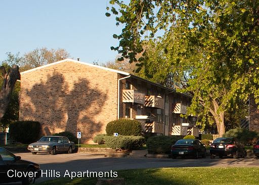 2nd image of 820 12th St APT 12