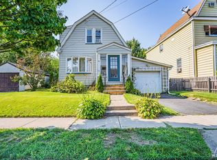 16 Pulaski St, Bloomfield, NJ 07003