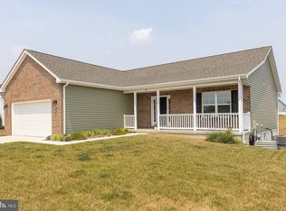 373 Heritage Hills Dr, Martinsburg, WV 25405
