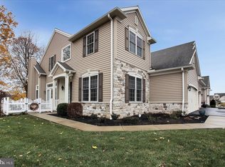 806 Violet Cir, Mechanicsburg, PA 17050