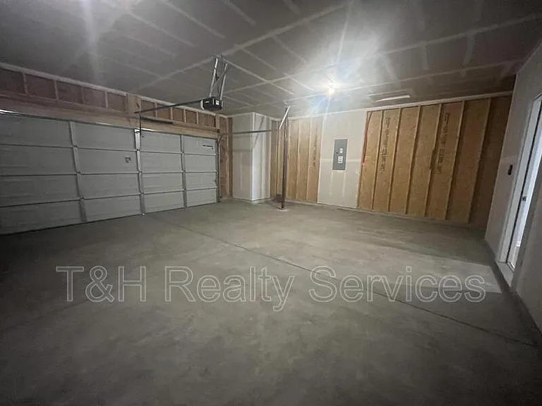 13111 Himalaya Cir — Photo 18