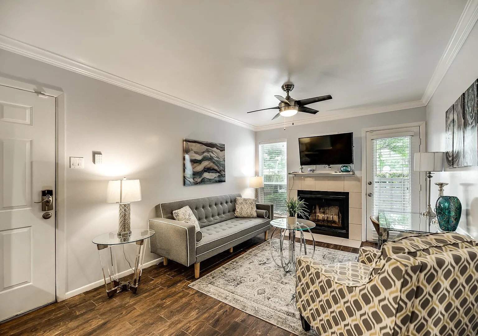 I28 World Cup Stay - 18 min to AT&T - Sleeps 2 - Free Parking — Photo 3
