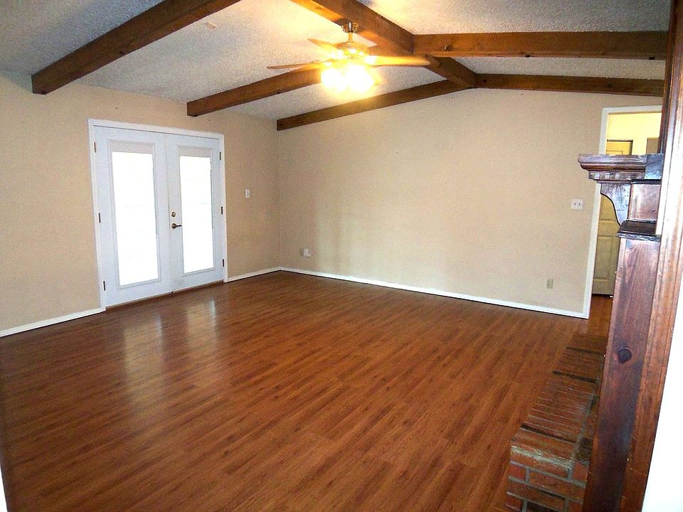 2nd image of 8310 Wilshire Dr