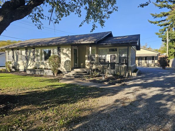 1300 Grapevine Rd, Madisonville, KY 42431