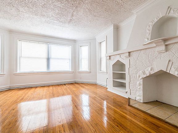 4th image of 8233 S Marshfield Ave APT 2