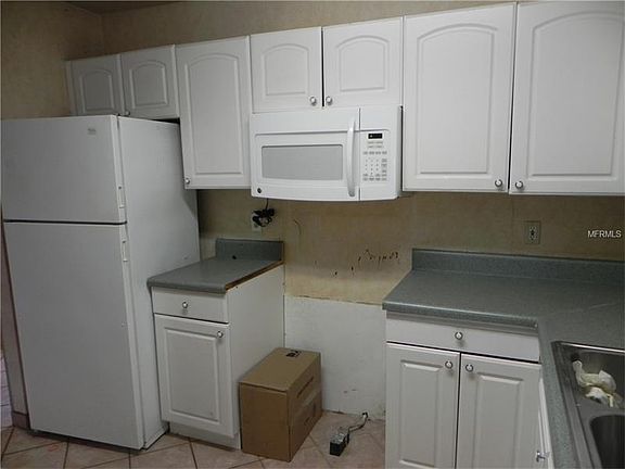4th image of 801 Victoria Blvd