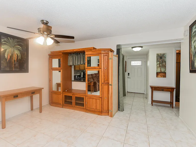 166 Lake Carol Dr — Photo 12