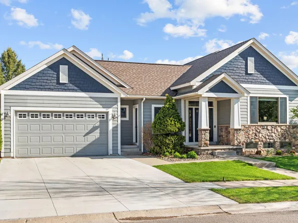 11614 Laketowne Vw, Albertville, MN 55301