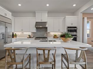 180 Sunrise Rd, Ladera Ranch, CA 92694