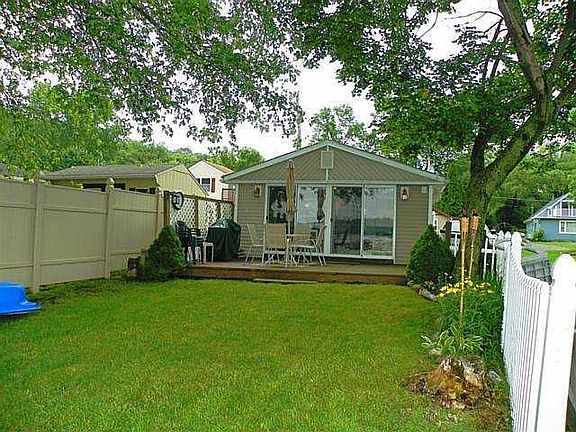 2nd image of 5767 McMillan Ln