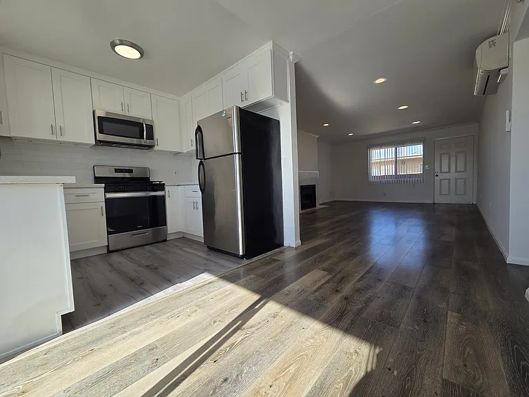 Coral Vista Apartments — Photo 5
