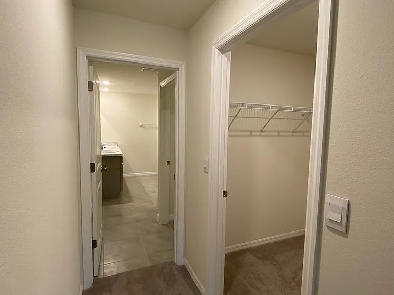6461 SE 4th Ln — Photo 15