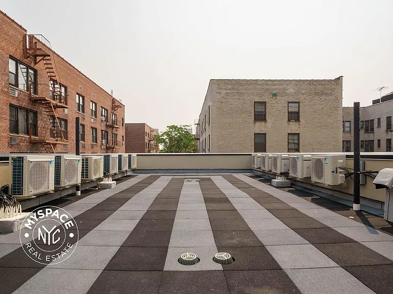 1359 Nostrand Ave #2D — Photo 11