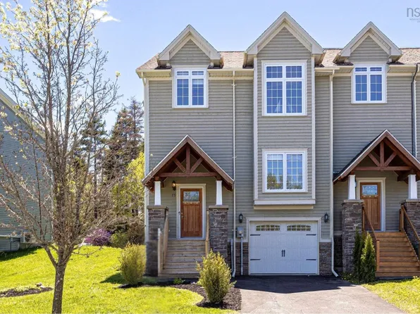 75 Bently Dr, Halifax, NS B3S 0C4